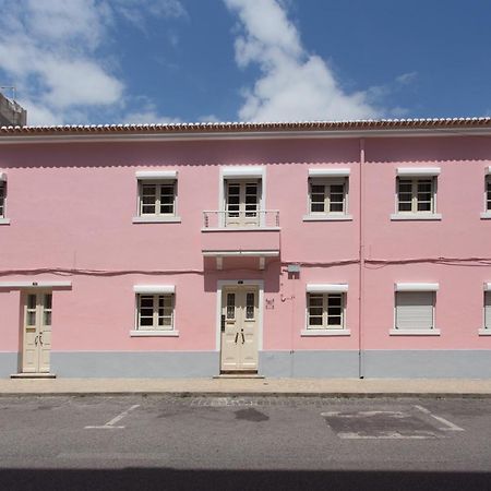 Family Home- Lisboa Vila Franca de Xira Bagian luar foto