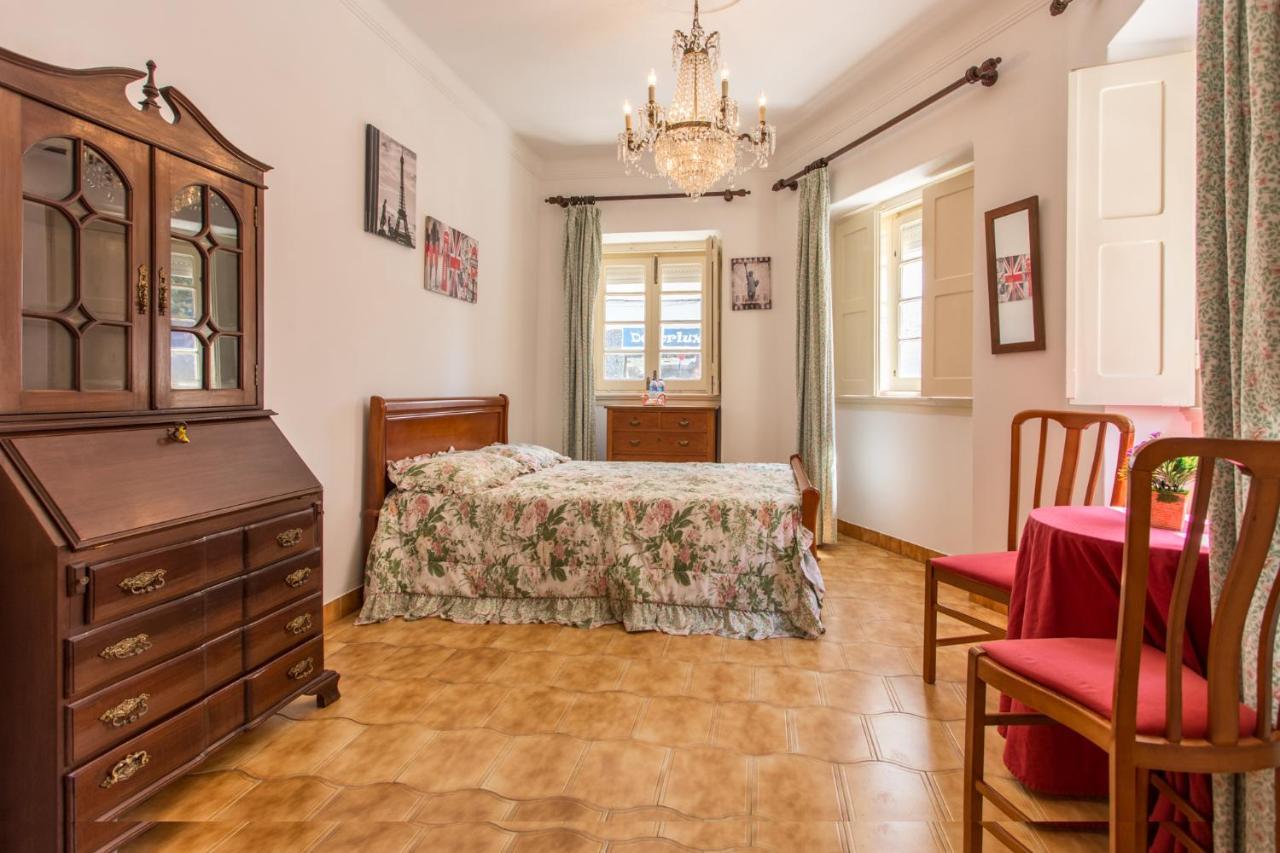 Family Home- Lisboa Vila Franca de Xira Bagian luar foto